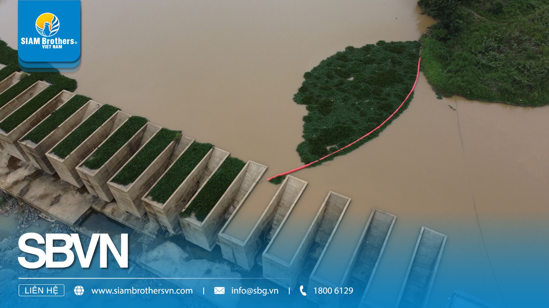 So sánh phao chắn rác chuyên dụng và hệ thống chắn rác tự chế: Đâu là lựa chọn bền vững?